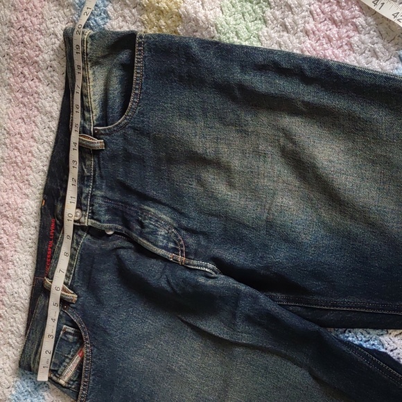 Diesel Size 38 Slim Fit Mid Waist Straight Leg 1995 Jeans 09C04 - Picture 9 of 15